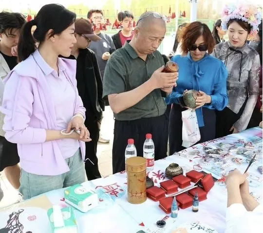 中华优秀传统文化进校园暨非遗体验活动